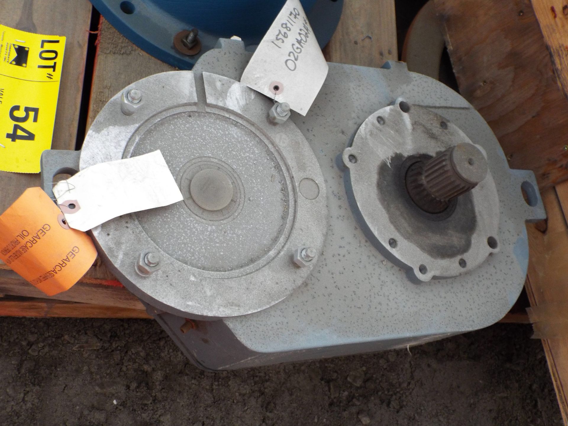 LOT/ CONTENTS OF SKID - (2) 18" OD, 4-1/16" BORE, 7/16" X 1" DRIVE BRIDGE WHEELS; (1) 21KV FLARE - Image 3 of 4