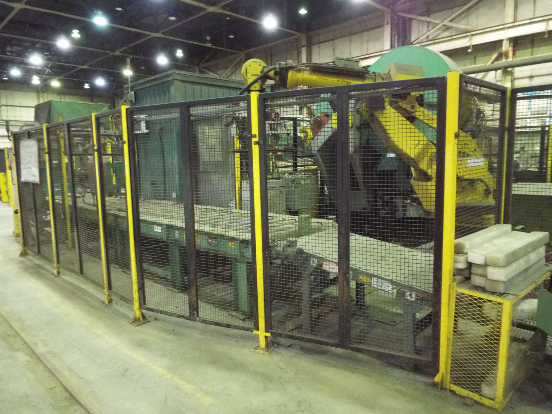 LOT/ PERIMETER SAFETY CAGE WITH SICK SAFETY LIGHT CURTAINS AND SICK ELECTROMAGNETIC SAFETY DOOR - Image 4 of 6