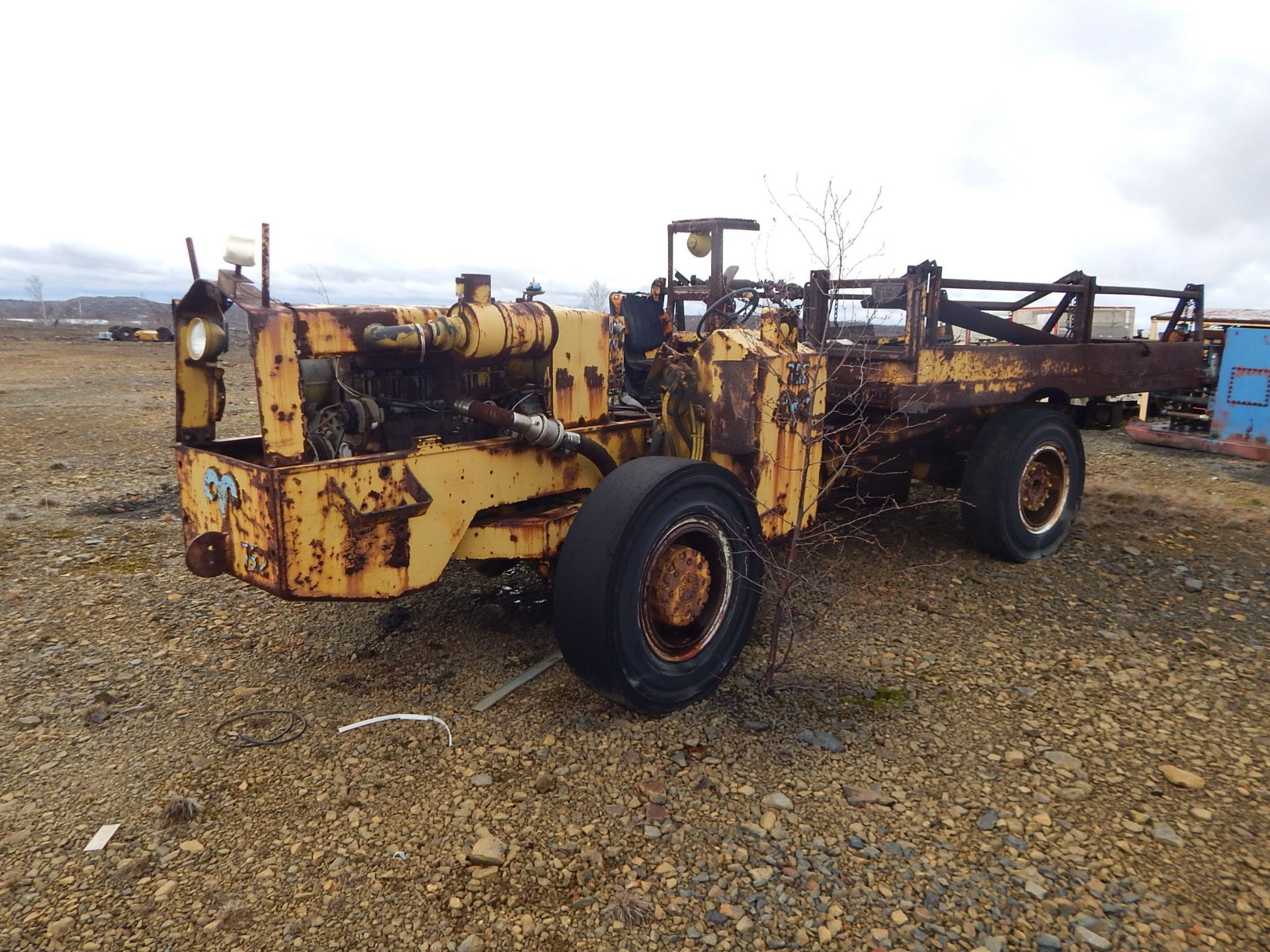 MARCOTTE RAM MOBILE SCISSOR LIFT UTILITY VEHICLE S/N: N/A (PARTS ONLY) (LOCATED AT NORTH MINE) - Image 4 of 4