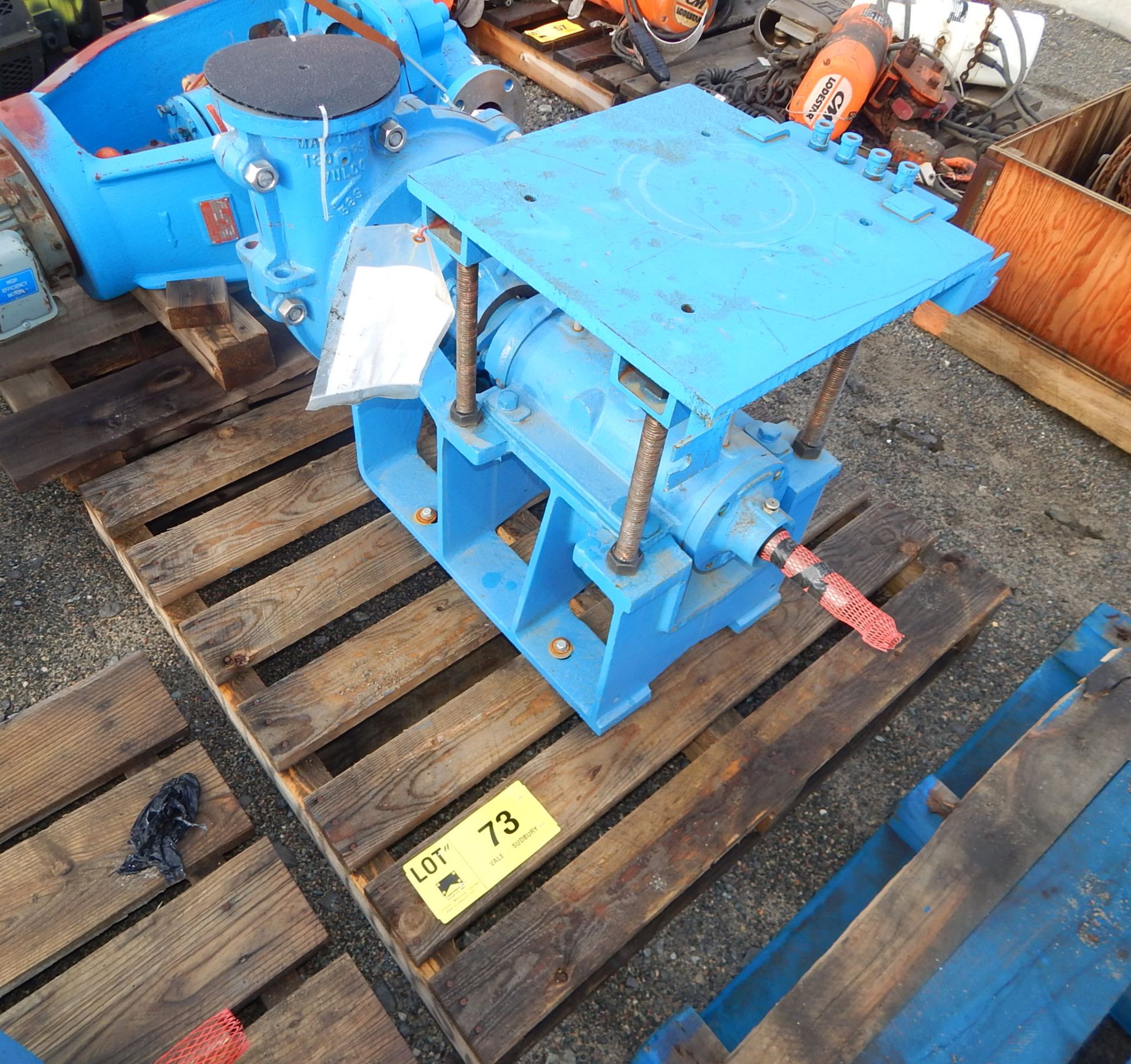 LOT/ 4" X 3" GALIGHER ASH PUMP (LOCATED AT CMD YARD)