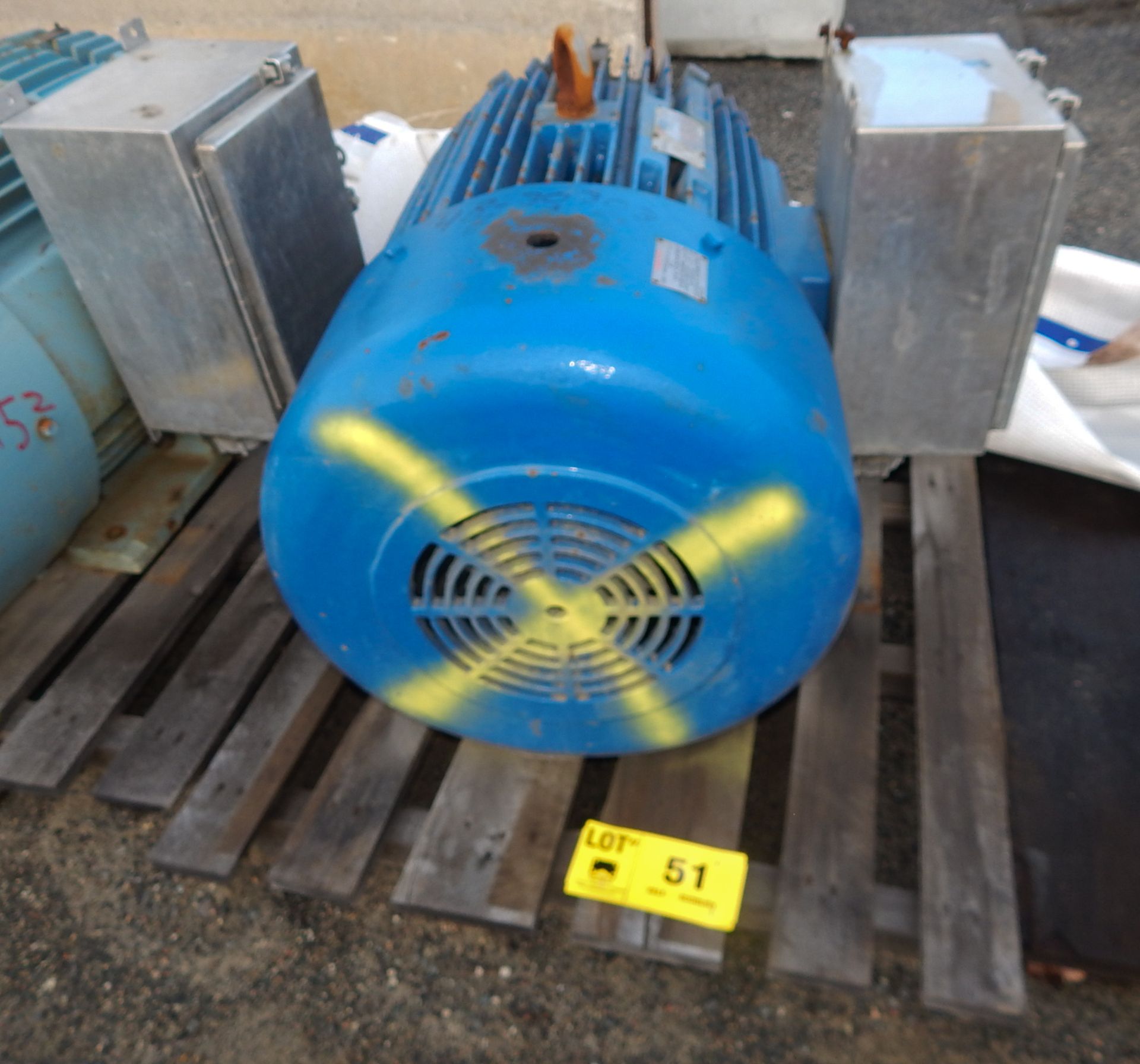 ADVANTAGE PLUS 150HP/575VOLT/3570RPM ELECTRIC MOTOR (LOCATED AT CMD YARD)