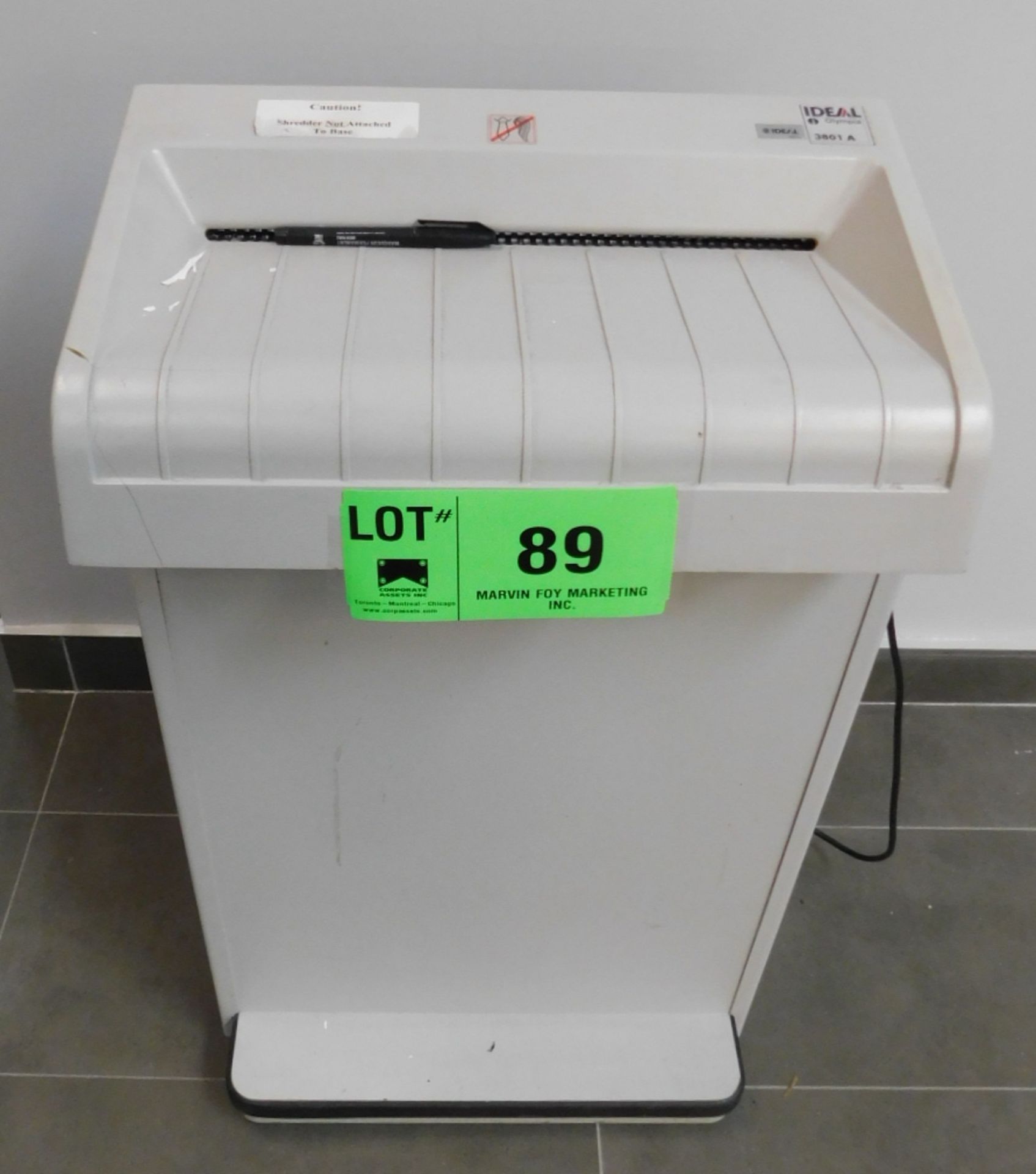 IDEAL OLYMPIA PAPER SHREDDER