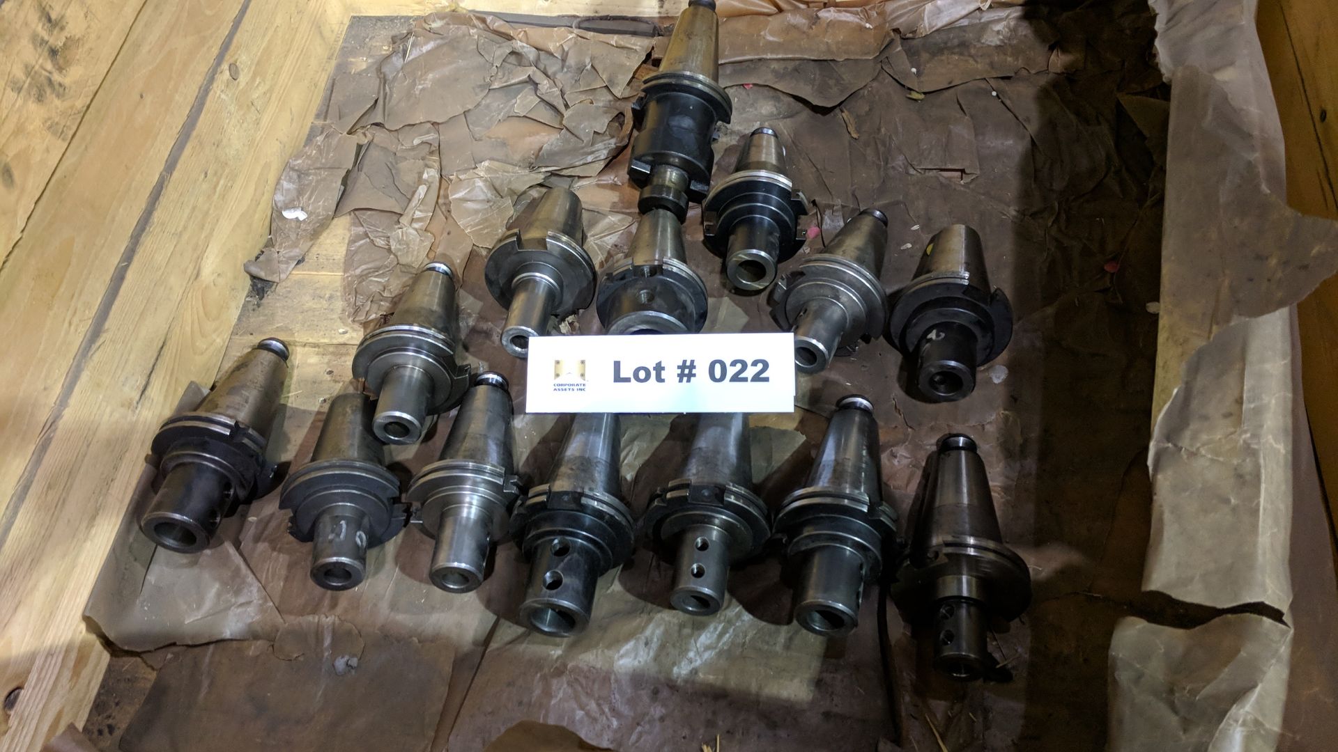 LOT/ CAT50 TOOL HOLDERS