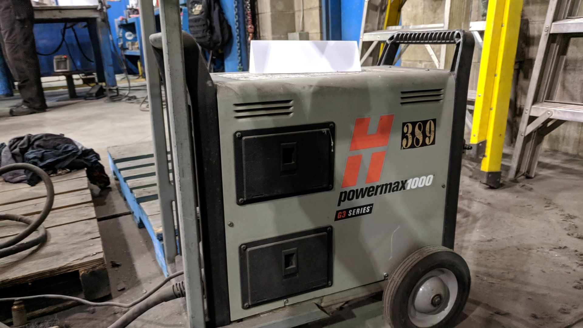 HYPERTHERM POWERMAX 1000 G3 SERIES PORTABLE PLASMA CUTTER WITH CABLES AND GUN, S/N N/A - Image 3 of 4