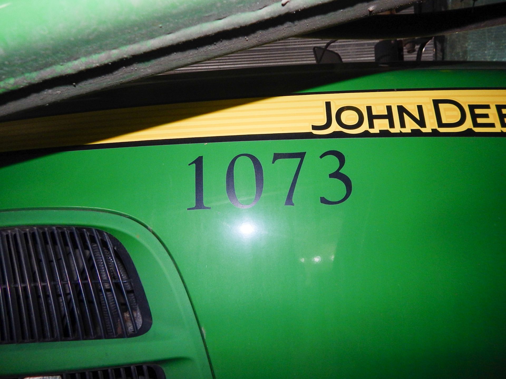 JOHN DEERE (2012) 6430 TRACTOR WITH JD 4.5L ENGINE, 4WD, JOHN DEERE H340 HYDRAULIC LOADER - Image 8 of 11