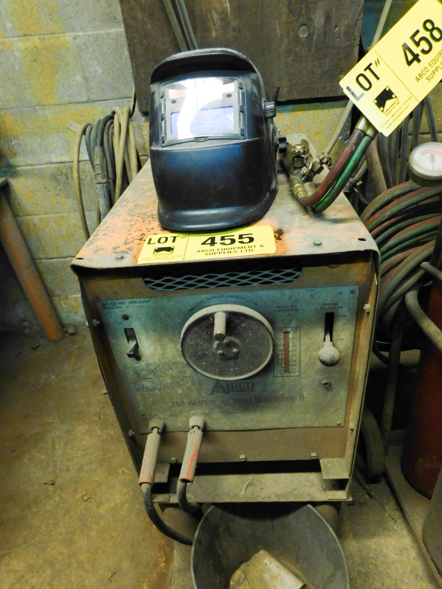 AIRCO BUMBLEBEE II 250 AMP ARC WELDER