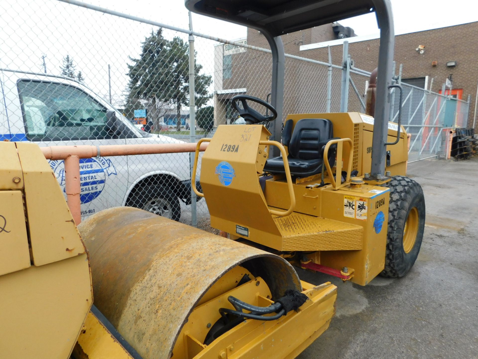 SUPERPAC 540 VIBRATORY ROLLER WITH DIESEL ENGINE, 54" WIDE WET ROLLER, 850 HOURS (RECORDED ON