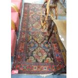 Eastern wool runner with multiple red,