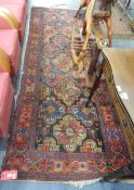 Eastern wool runner with multiple red,