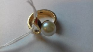 14K gold ring set single cultured pearl,