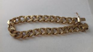 9ct gold chain link bracelet, flattened curb link pattern,