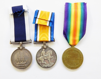 WWI war medal, - Image 2 of 5