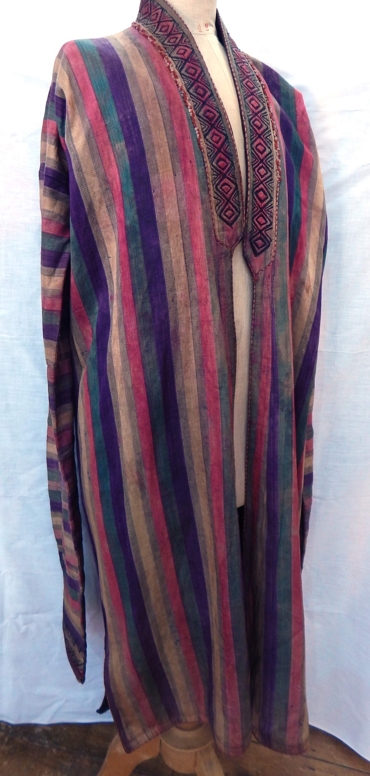 Central Asia - assorted robes and cloaks. - Image 4 of 7