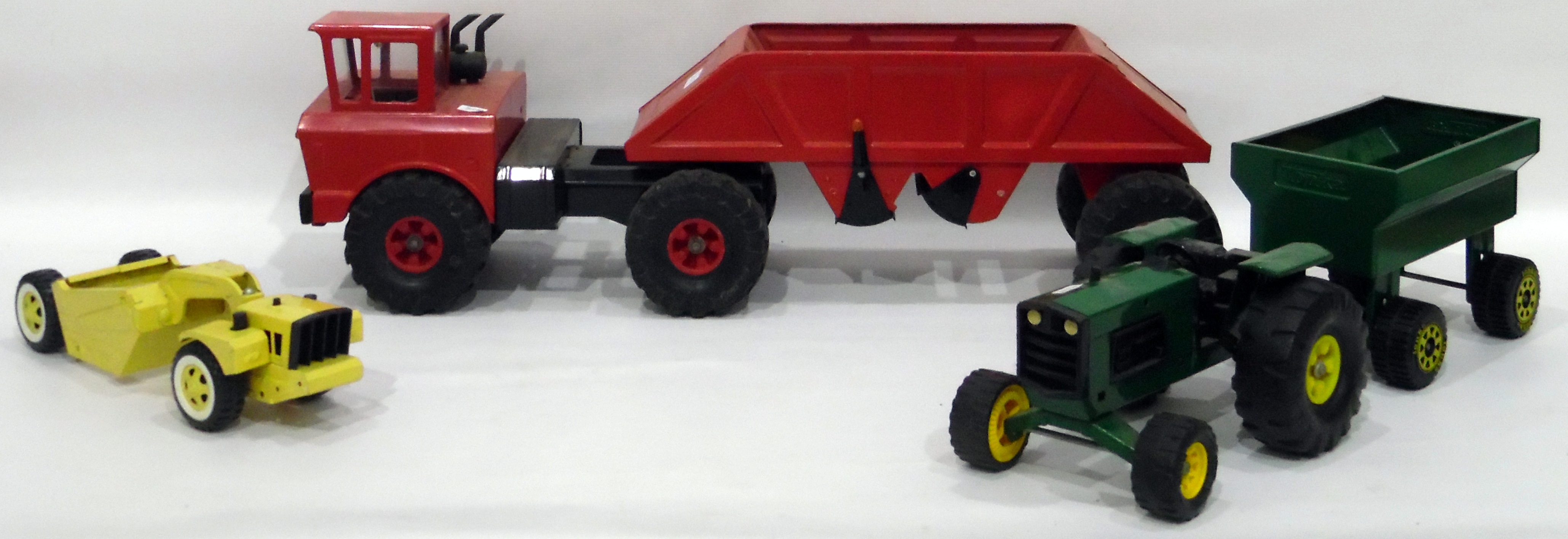 Tonka metal lorry with trailer, - Image 2 of 2