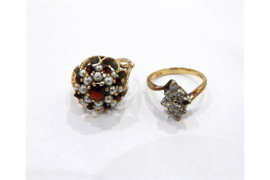 Gold, garnet and cultured pearl cluster ring and a 9ct gold crossover ring of blue stones, - Image 2 of 2