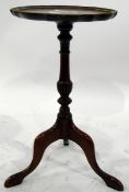 Figured walnut veneered wine table with moulded piecrust-shaped rim