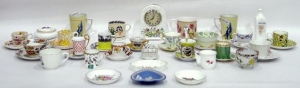 Quantity of decorative cups and saucers, trinket dishes, Aynsley mantel clock,