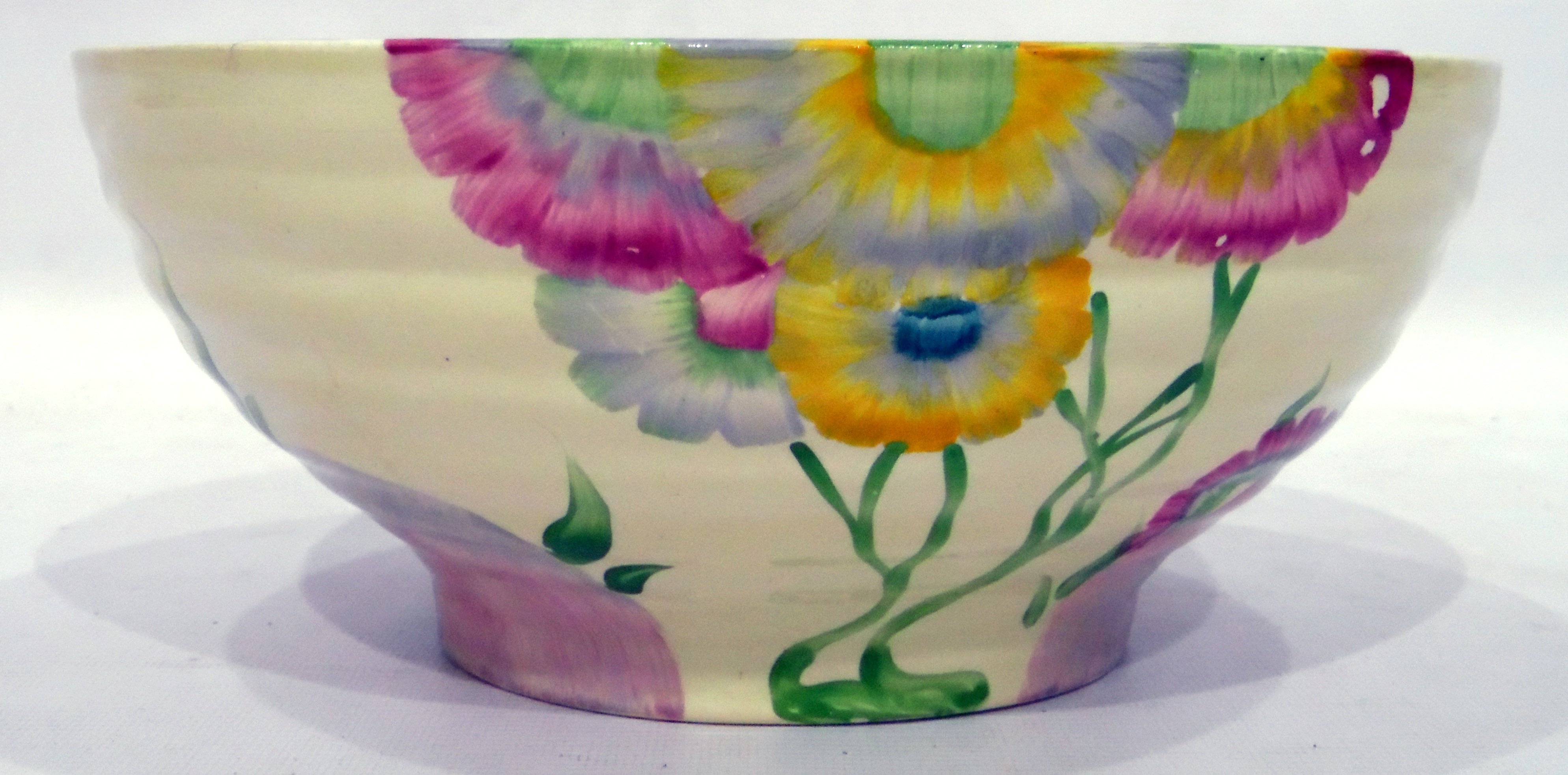 Clarice Cliff bowl, 'Pink Pearls' pattern, floral decorated, no. - Image 2 of 2