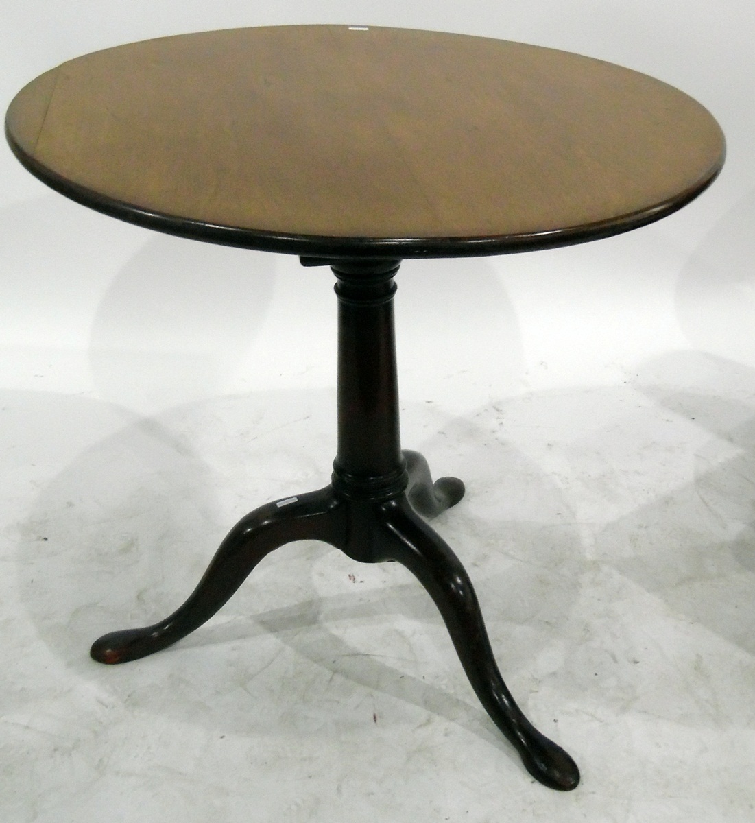 19th century mahogany circular tripod table, 75.