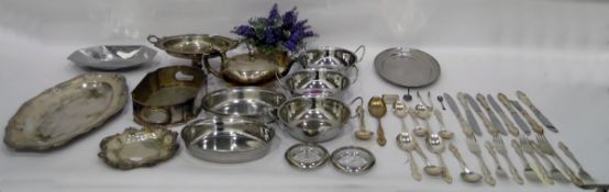 Quantity of silver plate to include teapot, assorted trays,