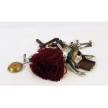 Large quantity of assorted keys and other collectable items