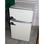 Retro Montpellier small fridge freezer