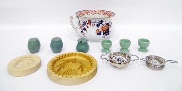 Chamberpot decorated in the Imari colours, a Denby green glazed cruet set,