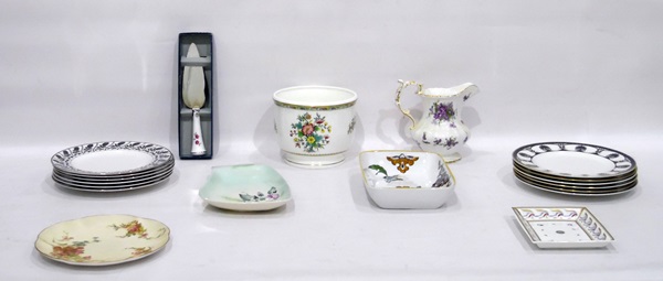 Mixed decorative ceramics to include a National Trust rectangular trinket tray,