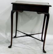 Edwardian square-shaped mahogany and satinwood banded occasional table with moulded edge,