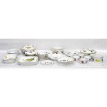 Quantity of Royal Worcester 'Evesham' pattern dinnerware