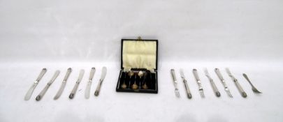 Cased set of five silver coffee spoons with coffee bean finials,