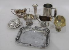 Quantity of silver plate to include condiment sets, pewter tankards, jug,