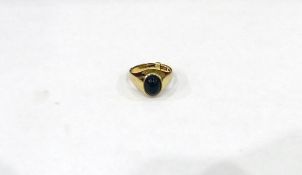 9ct gold signet ring set with oval bloodstone cabochon,