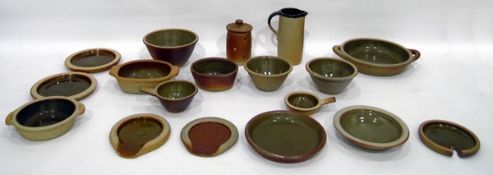 Quantity of Muchelney stoneware items including bowls and dishes of various sizes, a jug, plates,