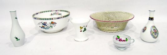 Wedgwood fruit bowl in the 'Kutani Crane' pattern, 20cm diameter,
