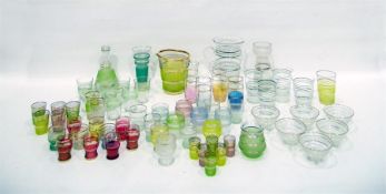 Quantity of mid 20th century decorative glassware