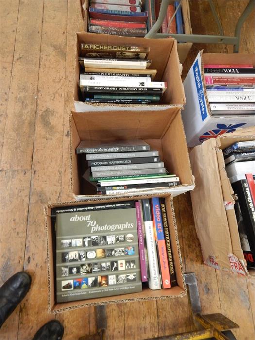 Photography  Quantity of books relating to photography including Photography Year Books 70's and