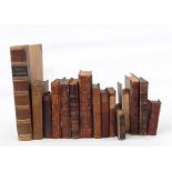 Quantity of antiquarian books (1 box)