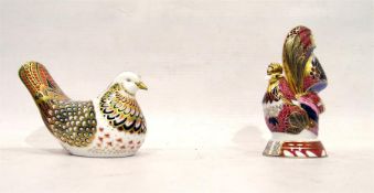 Royal Crown Derby model of a bird and a Royal Worc