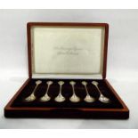 Boxed collector's piece "The Sovereign Queen Spoon Collection" comprising six silver teaspoons, each