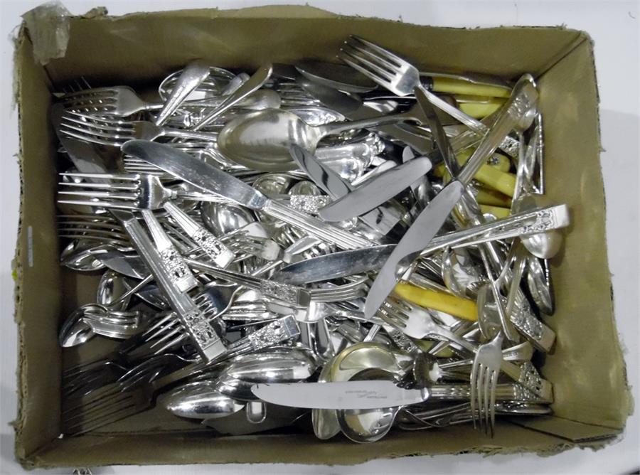 Quantity of community plate decorative table flatware, a collection of souvenir spoons and a - Image 2 of 2