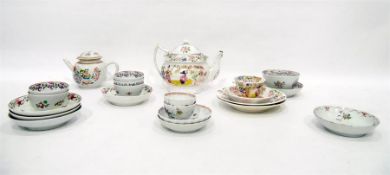 19th century porcelain teabowls and saucers and a