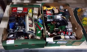 Large collection of Franklin Mint vintage and later motor cars, some cigarette cards, etc (2 boxes)