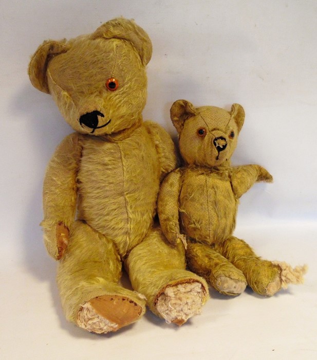 Two 20th century teddy bears