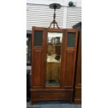 Late 19th century/early 20th century single door w