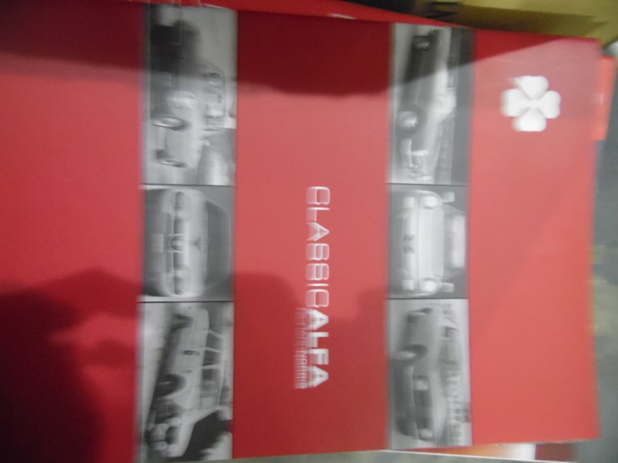 Quantity of books related to the Alfa Romeo motor - Image 5 of 10