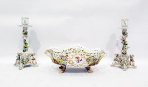 19th century Meissen porcelain basket, trellis pat