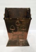 Art Nouveau copper coal bucket with an internal li
