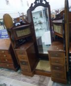 Edwardian mahogany well-type dressing table, the w