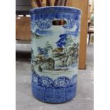 Modern 20th century Chinese porcelain stickstand w